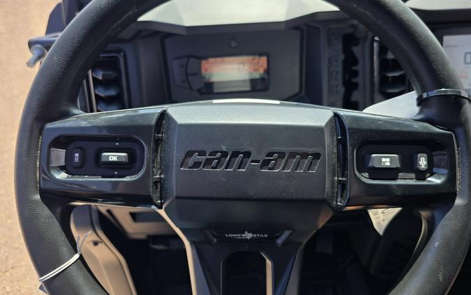 2026 Can-Am Defender MAX Lone Star CAB HD11