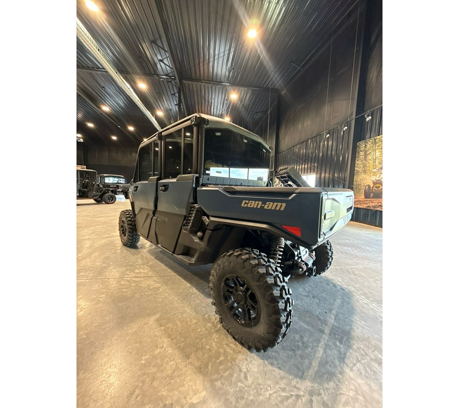 2026 Can-Am Defender MAX Limited HD11