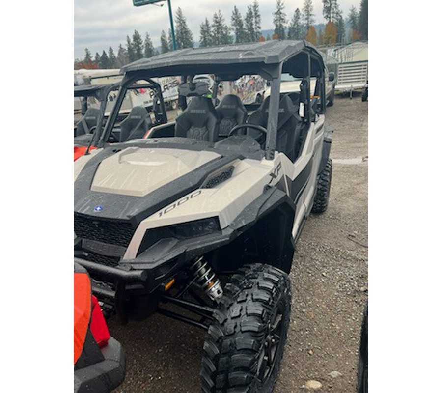 2024 Polaris Industries GENERAL XP 4 1000 PREMIUM - M SILVER QUARTZ