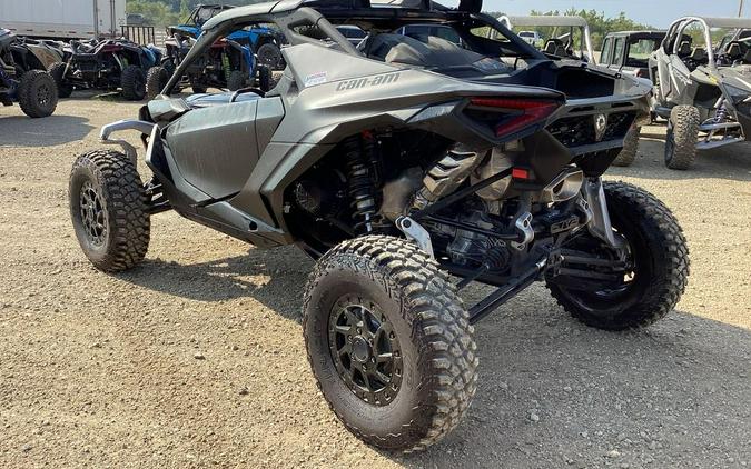 2024 Can-Am™ Maverick R X