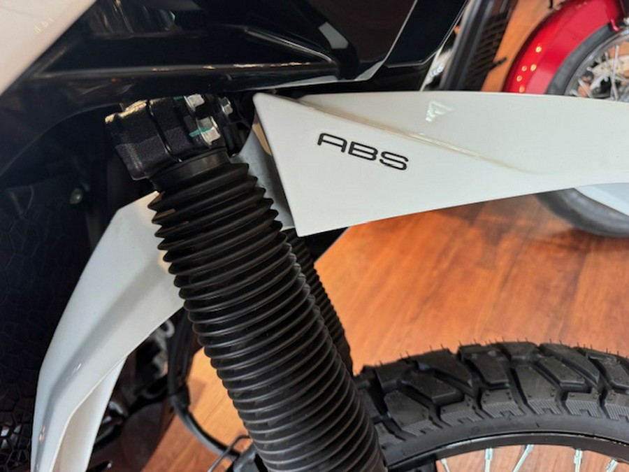 2025 Kawasaki KLR® 650 S ABS