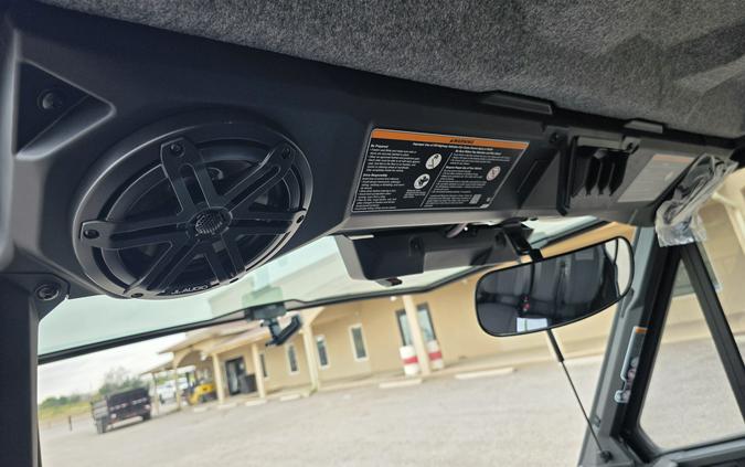 2026 Can-Am Defender MAX Limited HD11