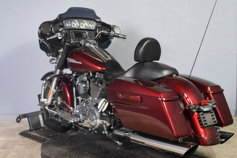 2015 Harley-Davidson Street Glide Special