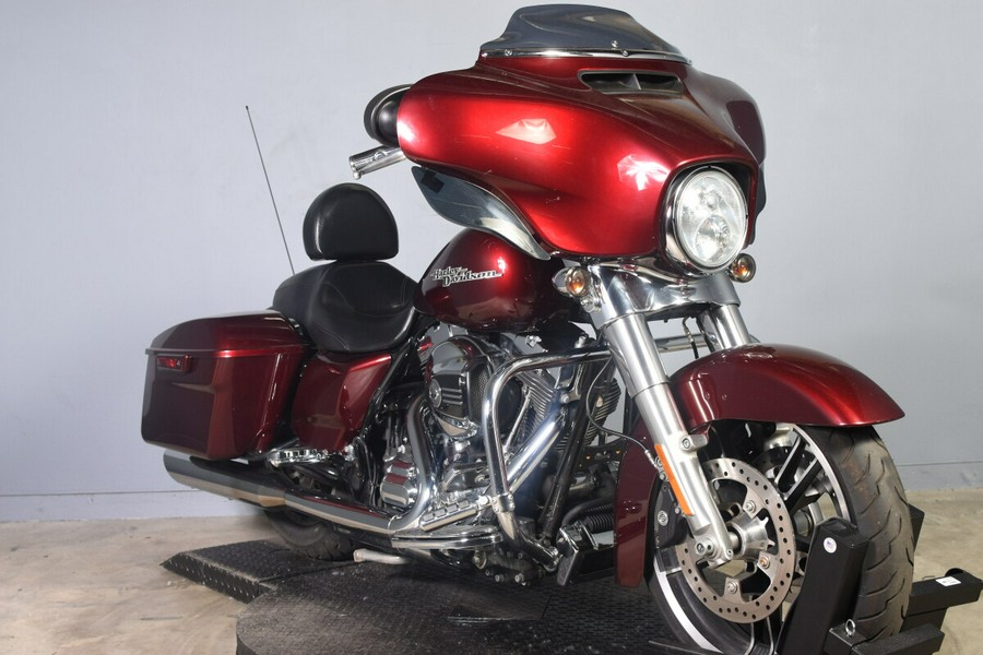 2015 Harley-Davidson Street Glide Special