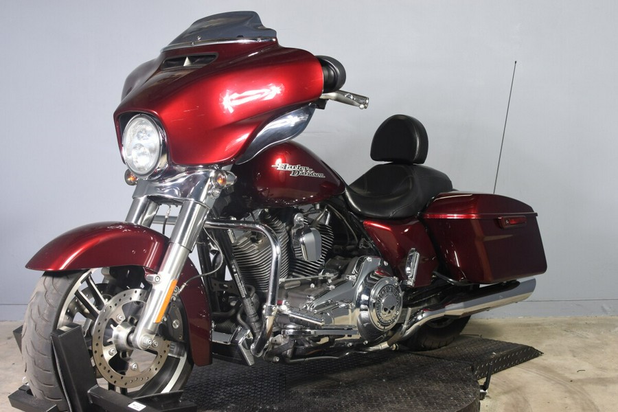 2015 Harley-Davidson Street Glide Special