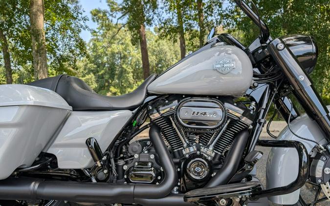 FLHRXS 2025 Road King™ Special