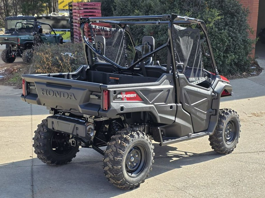 2025 Honda Pioneer 1000 Base