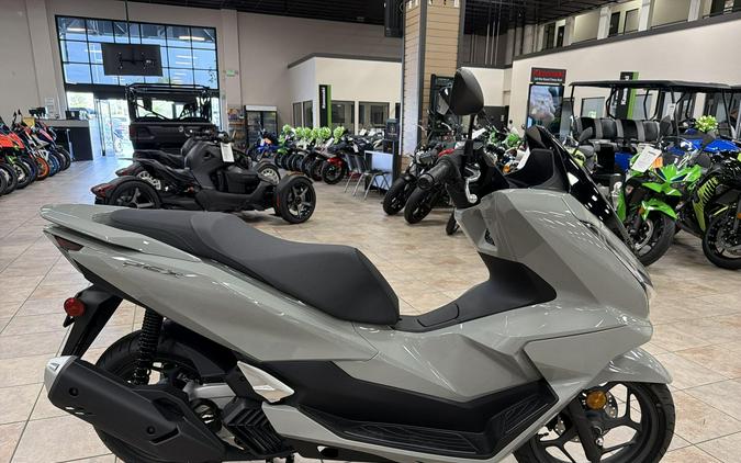 2026 Honda PCX ABS