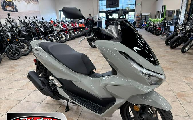 2026 Honda PCX ABS