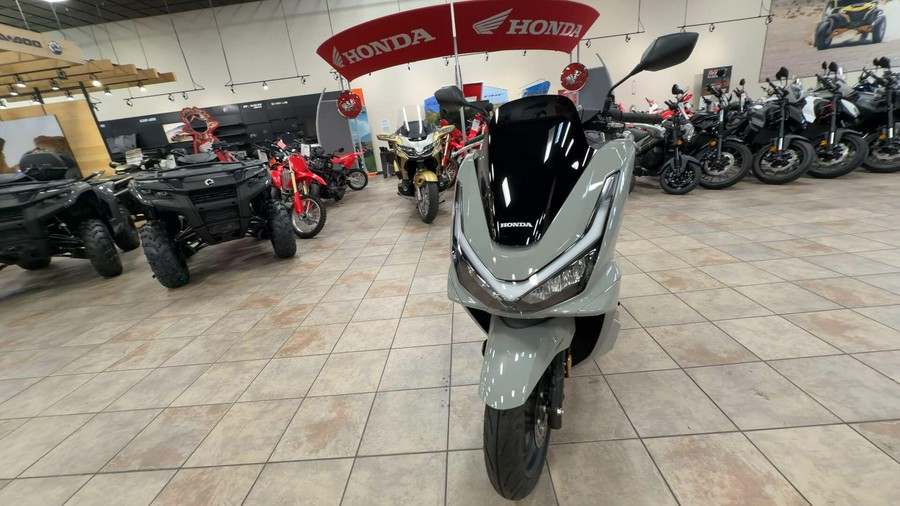 2026 Honda PCX ABS