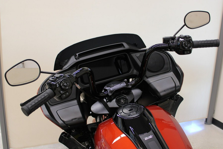 FLTRX 2024 Road Glide®