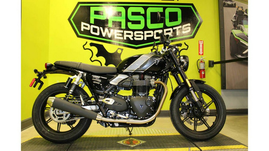 2025 Triumph Speed Twin 900 Phantom Black/Aurum Gold