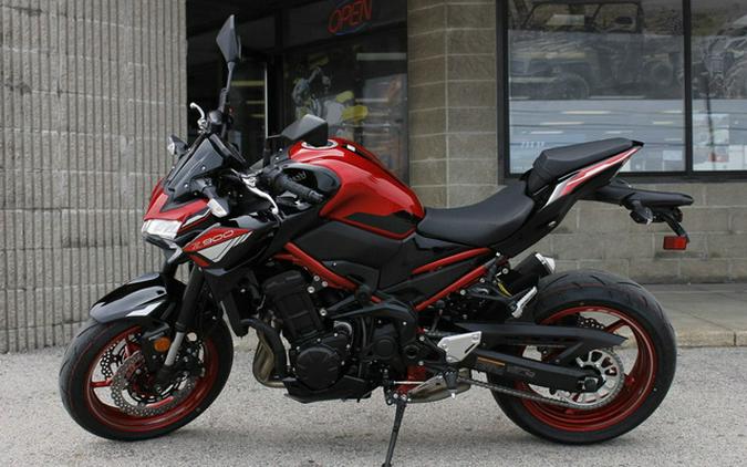 2024 Kawasaki Z900 ABS Candy Persimmon Red/Ebony