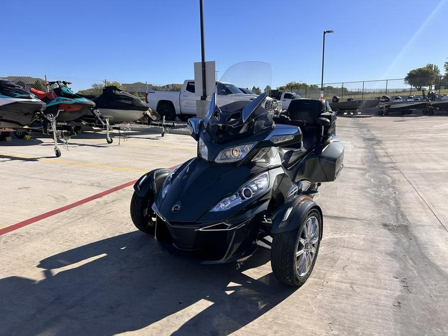 2018 Can-Am® Spyder® RT Limited Chrome