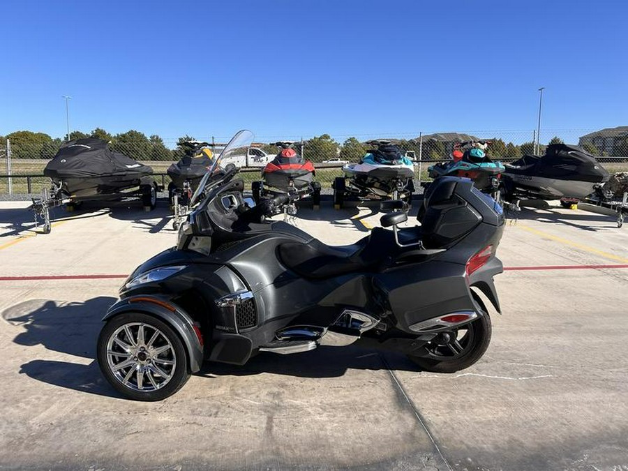 2018 Can-Am® Spyder® RT Limited Chrome