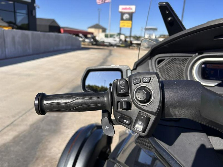 2018 Can-Am® Spyder® RT Limited Chrome