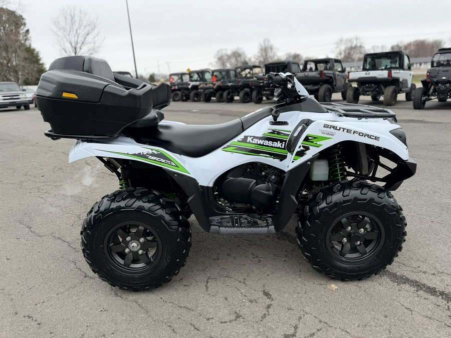2018 Kawasaki Brute Force® 750 4x4i EPS Metallic Stardust White