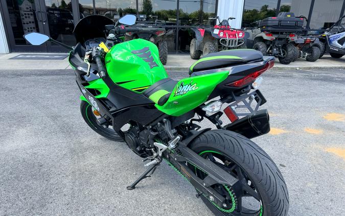 2018 Kawasaki Ninja® 400 ABS KRT Edition