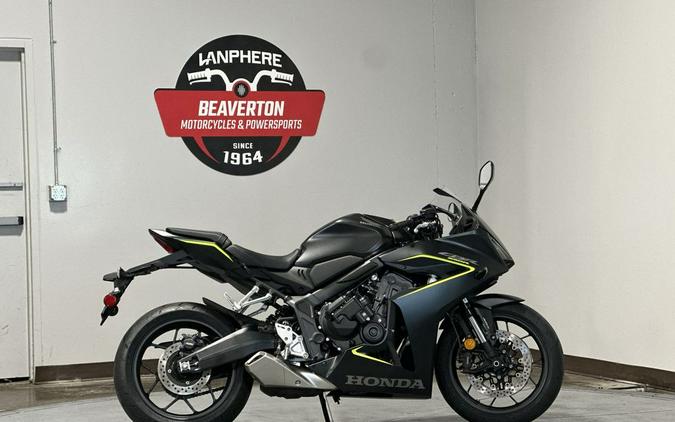 2026 Honda CBR650R E-Clutch