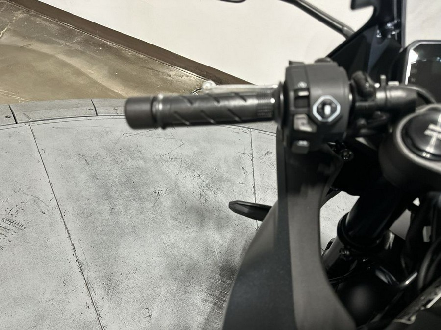 2026 Honda CBR650R E-Clutch