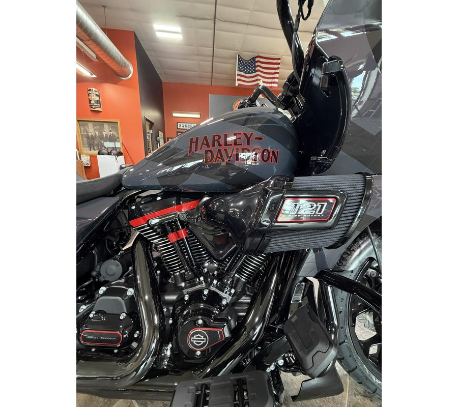 2026 Harley-Davidson® CVO Road Glide ST Inferno Gray