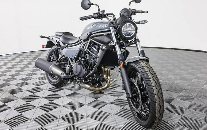 2024 Kawasaki Eliminator® Pearl Storm Gray