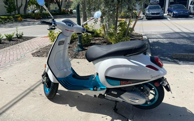 2023 Vespa Primavera 150 Color Vibe