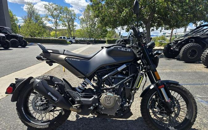 2022 Husqvarna® Svartpilen 401