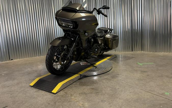 2021 Harley-Davidson CVO Road Glide Bronze Armor