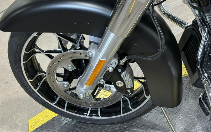 2022 Harley-Davidson® Street Glide® Special Black Denim