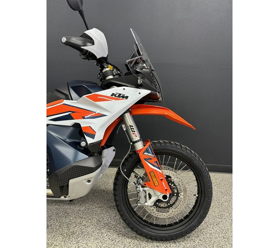 2024 KTM 890 Adventure R