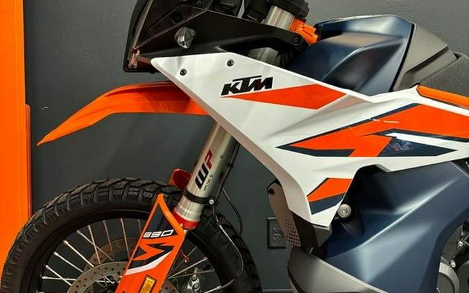 2024 KTM 890 Adventure R