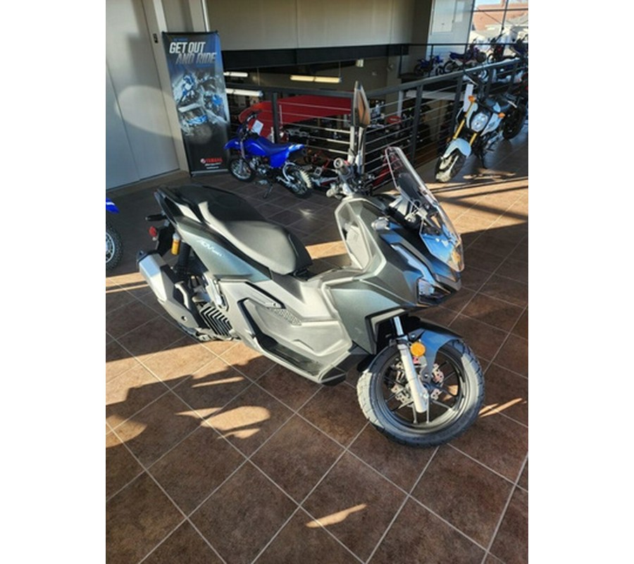 2025 Honda ADV 160