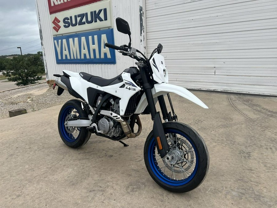 2025 Suzuki DR-Z4SM