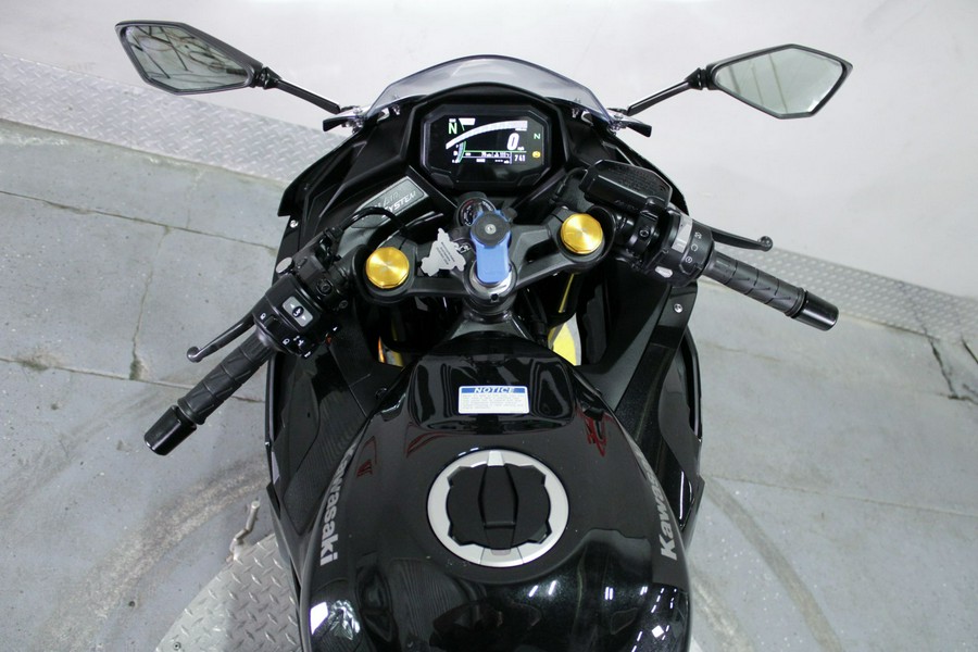 2025 Kawasaki Ninja® ZX™-4R ABS