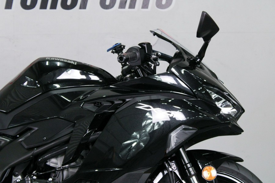 2025 Kawasaki Ninja® ZX™-4R ABS