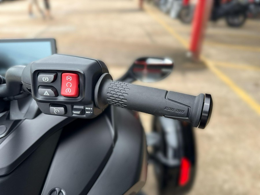 2026 Can-Am SPYDER F3 S 1330 SE6