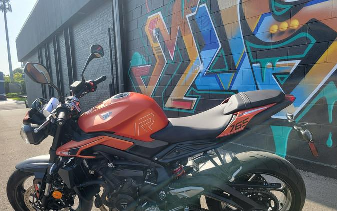 2025 Triumph Street Triple 765 R