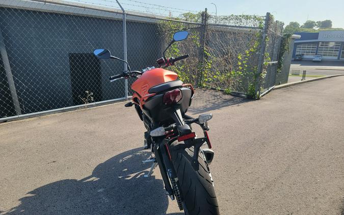2025 Triumph Street Triple 765 R