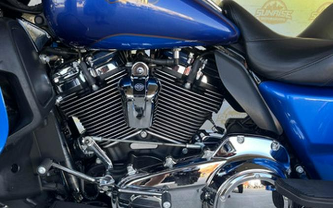 2017 Harley-Davidson Trike FLHTCUTG Tri Glide Ultra
