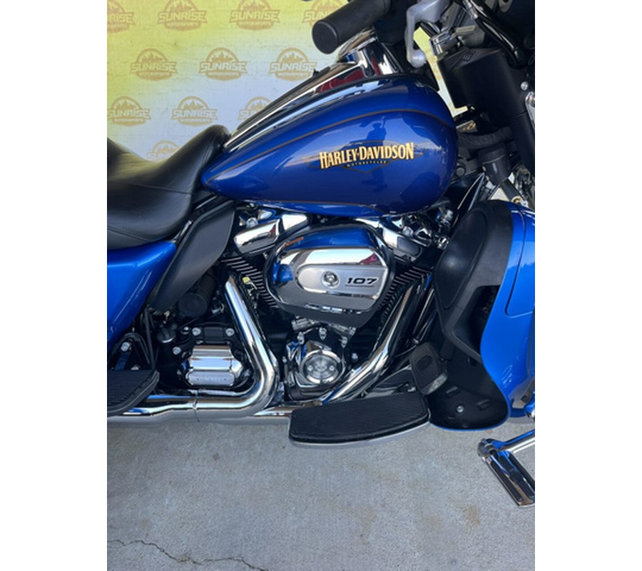 2017 Harley-Davidson Trike FLHTCUTG Tri Glide Ultra