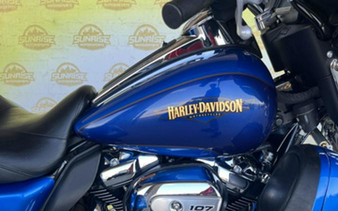 2017 Harley-Davidson Trike FLHTCUTG Tri Glide Ultra