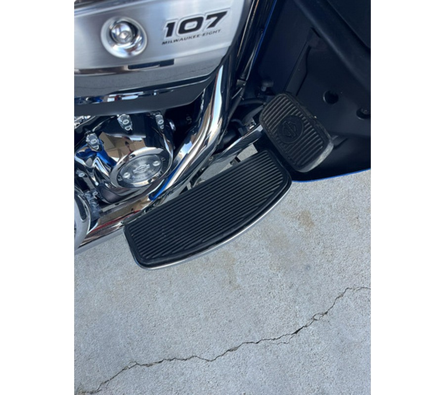 2017 Harley-Davidson Trike FLHTCUTG Tri Glide Ultra