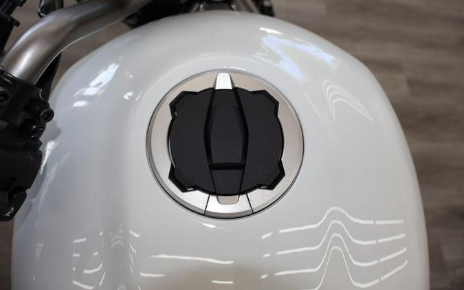 2024 Kawasaki Eliminator® Pearl Robotic White