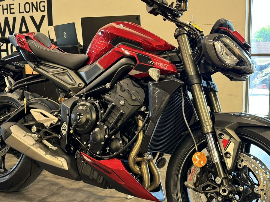 2025 Triumph Street Triple 765 RS Carnival Red