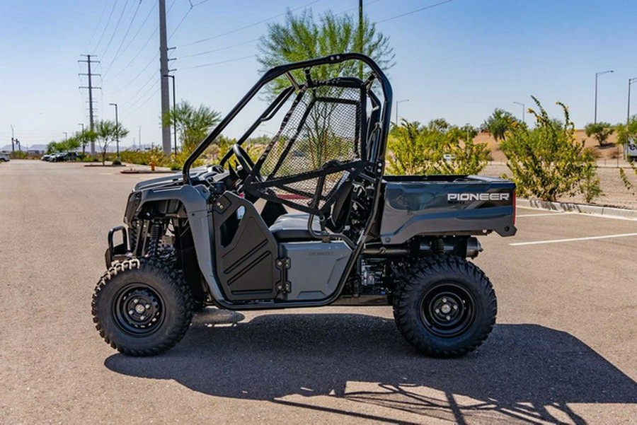 2025 Honda Pioneer 520