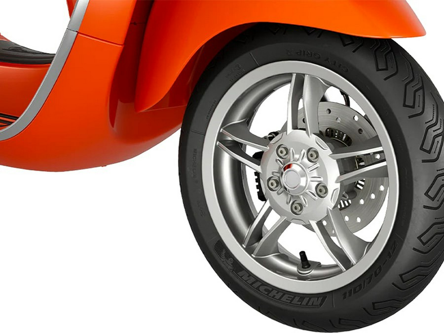 2026 Vespa Primavera 50 Officina 8