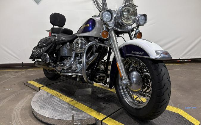 2010 Harley-Davidson Heritage Softail Classic Two-Tone White Ice Pearl/Black Ice Pearl