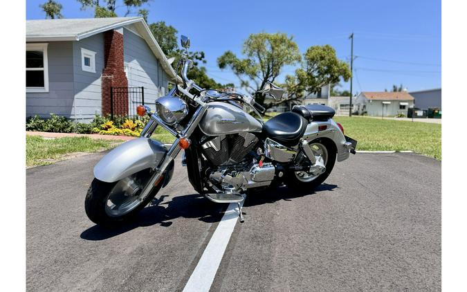 2006 Honda VTX1300R