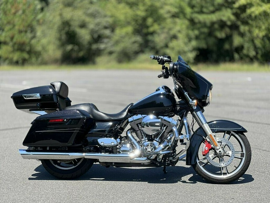 FLHXS 2014 Street Glide Special